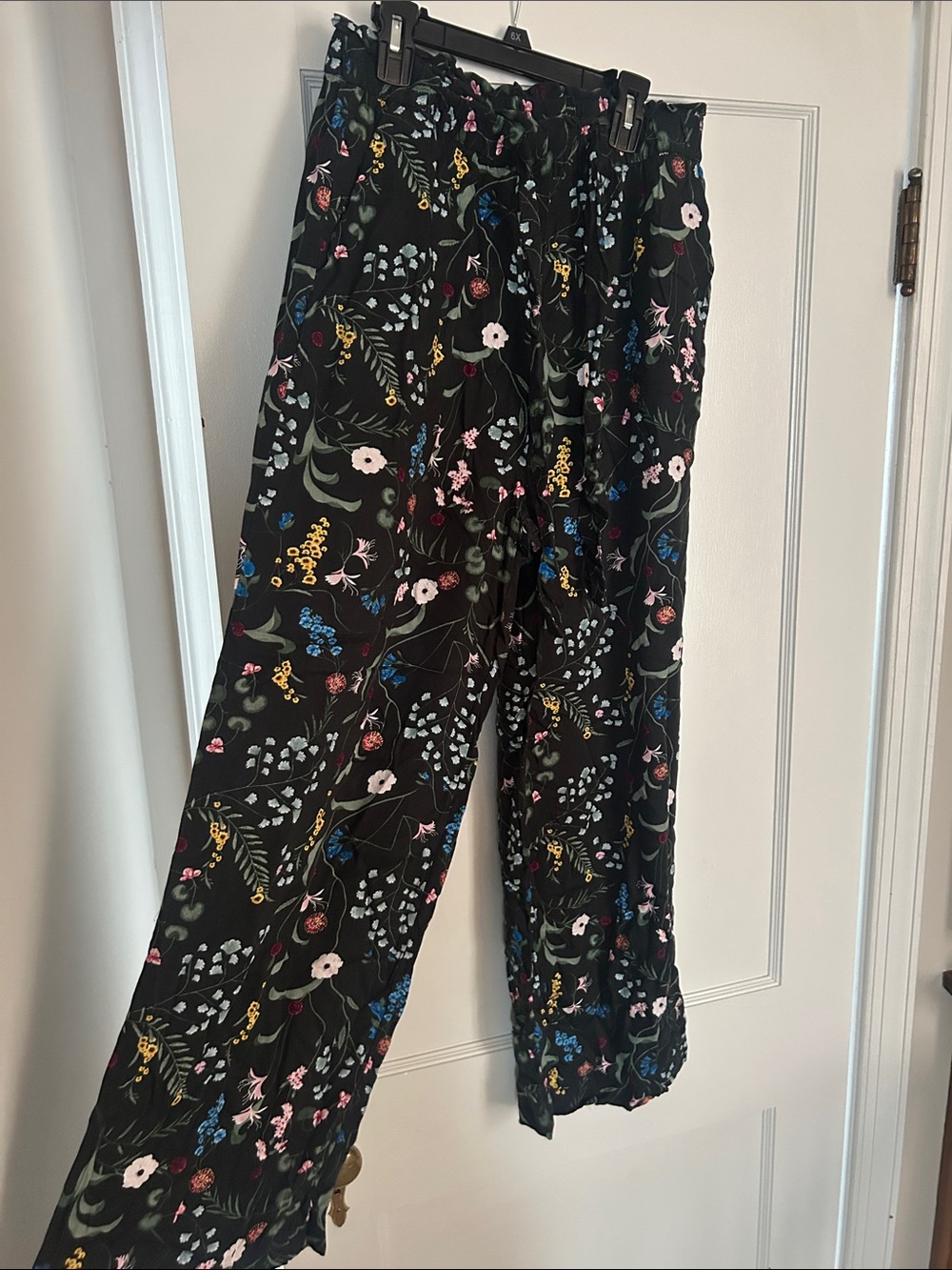 H&M Black Wide-Leg Floral Trousers